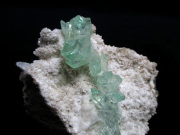 アポフィライト原石 販売 最高品質 レインボー 販売 | 天然石専門店