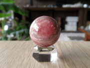 超激レア❗️❗️クォーツイン　ロードクロサイト　インカローズ　天然石　丸玉　水晶 インカローズの通販/ロードクロサイトの販売 |【鬮石】天然石専門店