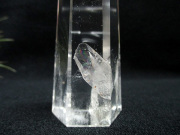 クォーツインクォーツ 貫入水晶 ポリッシュ 原石