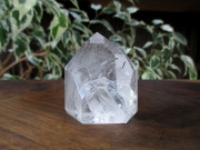 クォーツインクォーツ　貫入水晶