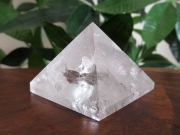 水晶ピラミッドの通販/ハート・ヘキサグラム販売 |【鬮石】天然石専門店