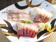 長崎鯨三昧【化粧箱包装（1011）・送料無料】ベーコン、すえひろ、さえずり（舌）