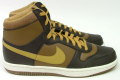 【定価の半額！】NIKE(ナイキ)　スカイチーム 87 MID　555021