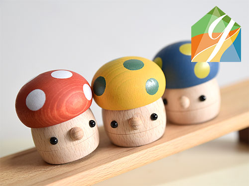 おもちゃ どんぐりきのこ（カラー） こまむぐ｜木のおもちゃ KURABOKKO こまむぐ