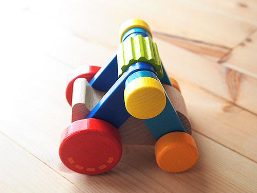 ツイストブロック HABA｜木のおもちゃ KURABOKKO