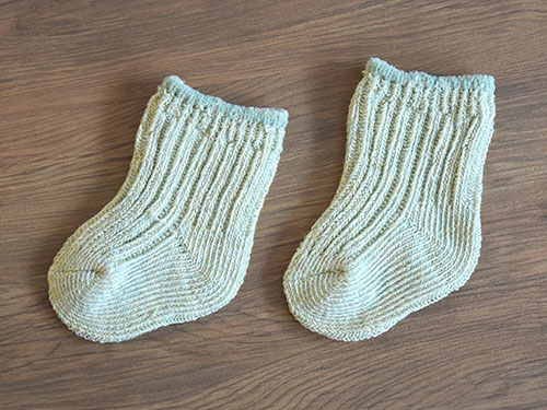 ボタニカルダイ/ベビーリブ ソックス（グリーン）