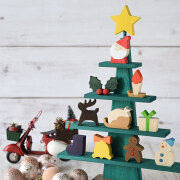 森林工芸館　ステージツリー　クリスマスツリー　なかよしサンタ　木のクリスマス ステージツリー・ナチュラル 森林工芸館｜木のおもちゃ KURABOKKO