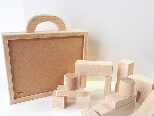 ファースト積み木 MUKU studio｜木のおもちゃ KURABOKKO