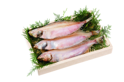 子持ち山かれい(１枚約200ｇ３枚入）