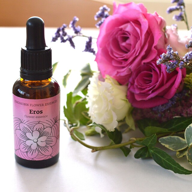 エロスは女性性を高めたい方、女性であることを楽しみたい方におすすめ