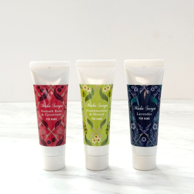 天然由来成分100％ 心を整える無添加ハンドクリーム。リラックスの