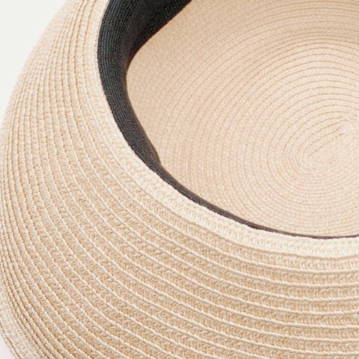 春夏のお出かけに。シルクでできているエレガントな帽子☆ 元氣で