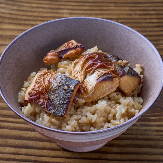 人気ランキングとCanmeshi（缶飯）の12缶セット