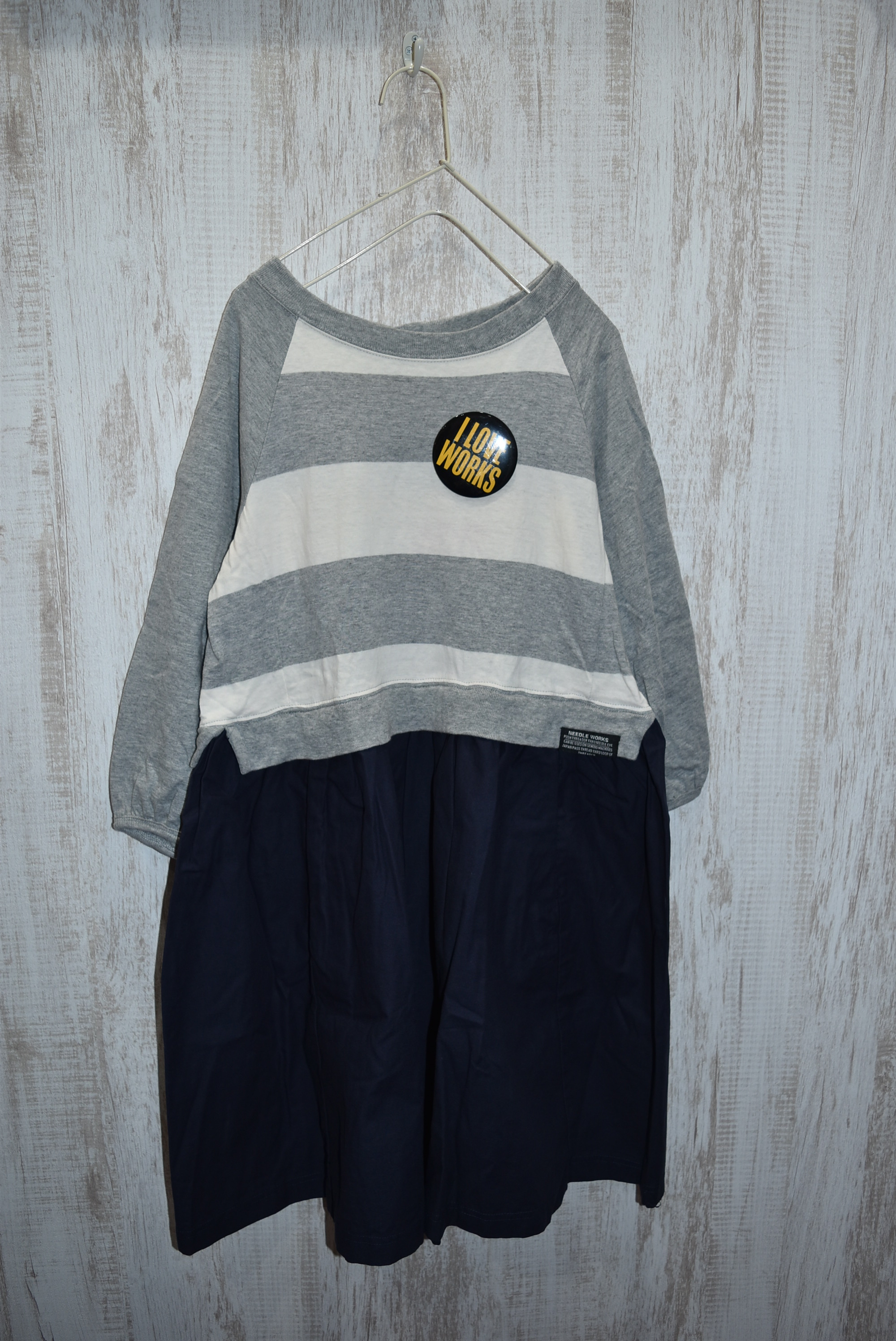 【70%OFF】NEEDLE WORKS  太ボーダー度詰め天竺ワンピース　トップグレー（140センチ）　#NEEDLE WORKS_OFFICIAL TEAM_NEWO