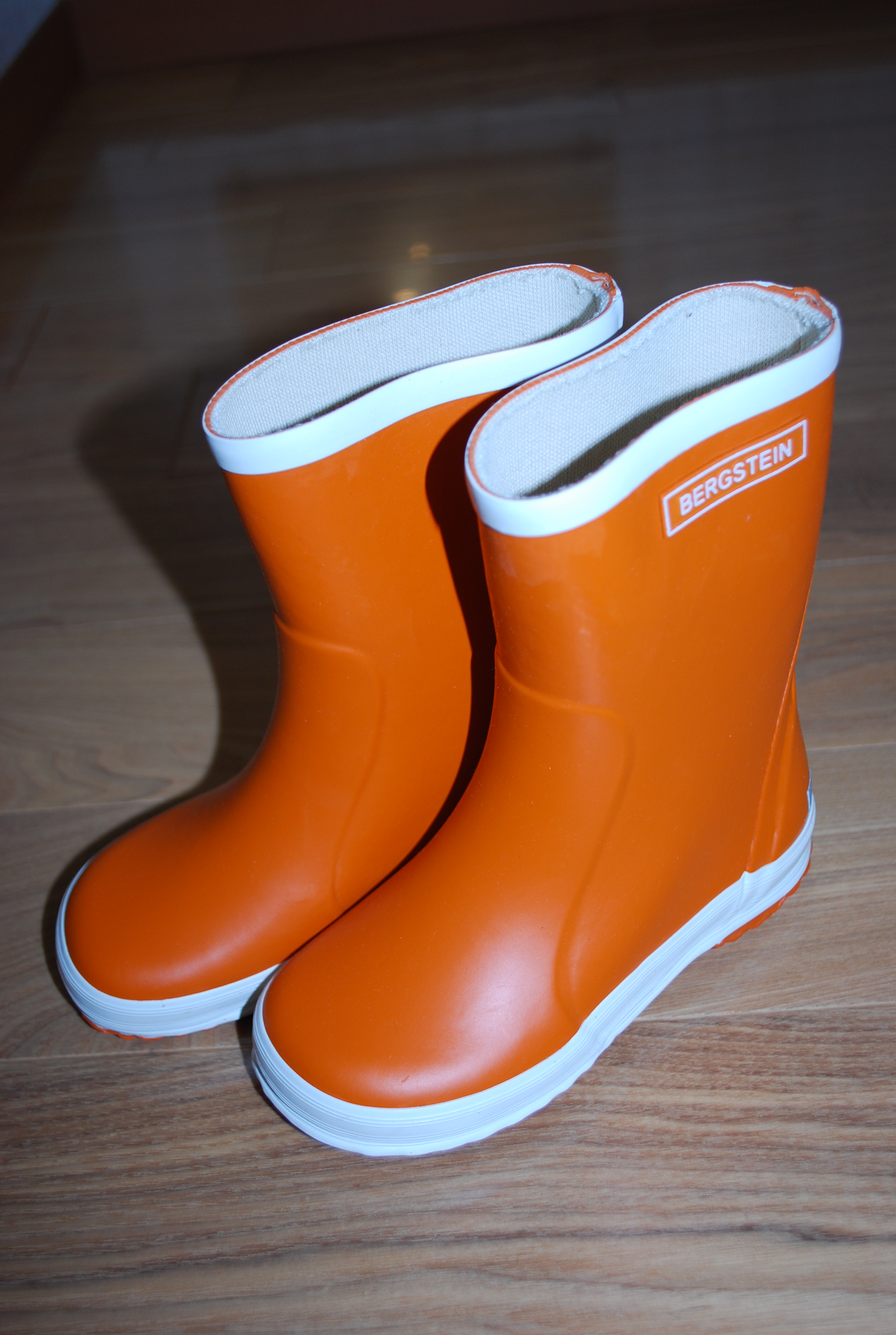 【40%OFF】BERGSTEIN レインブーツ　オレンジ（15.5センチ）