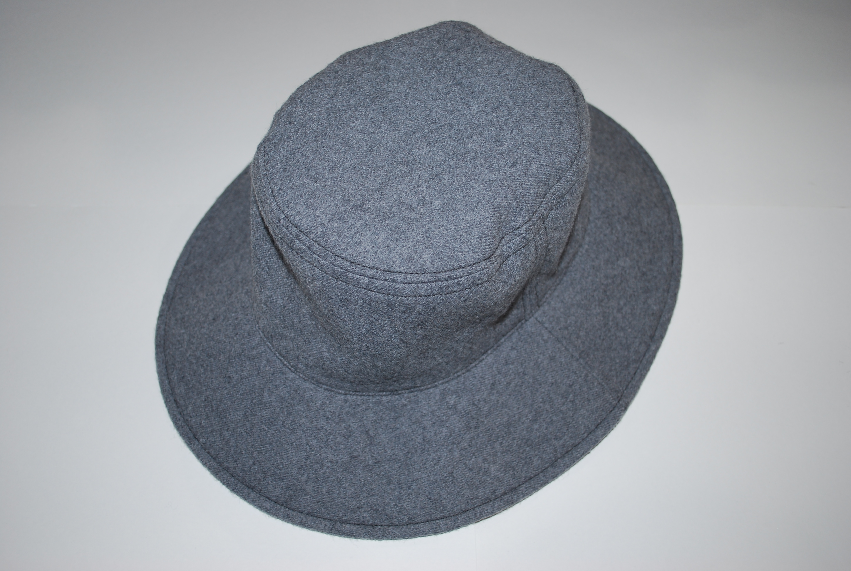 【80%OFF】Mein Heim  帽子　グレー（54、56センチ）