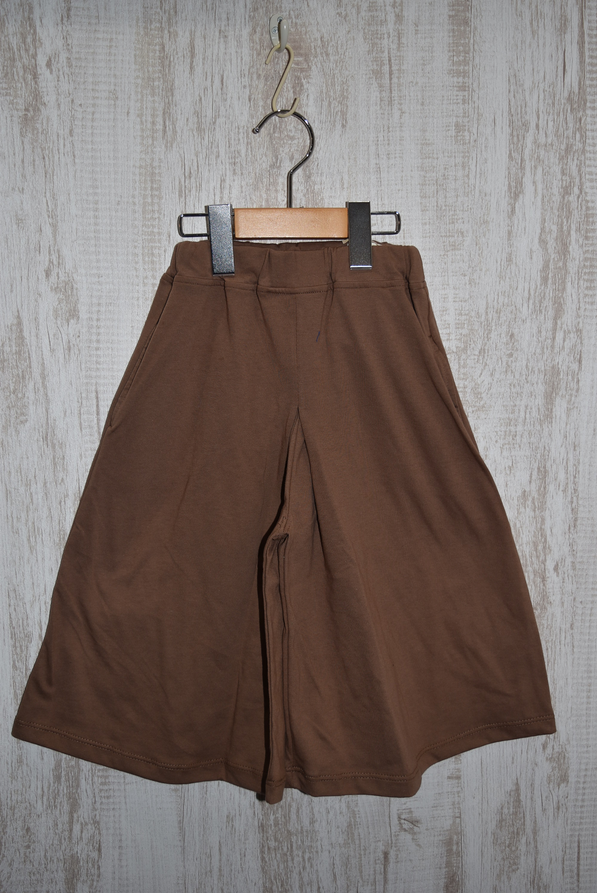 【70%OFF】LE SCION　7分丈ガウチョパンツ　ブラウン（100、110センチ）