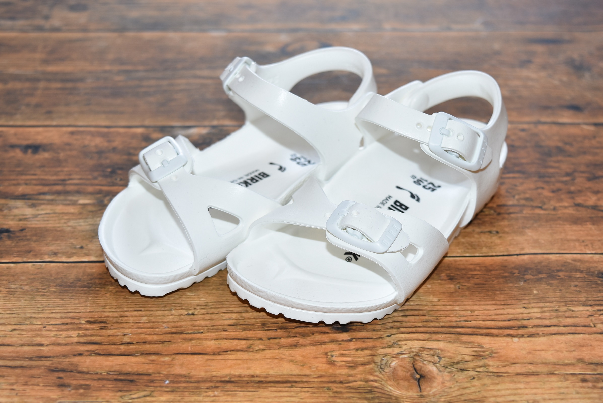 【30%OFF】BIRKENSTOCK RIO（リオ）KIDS EVA /WHITE（15～16.5センチ）