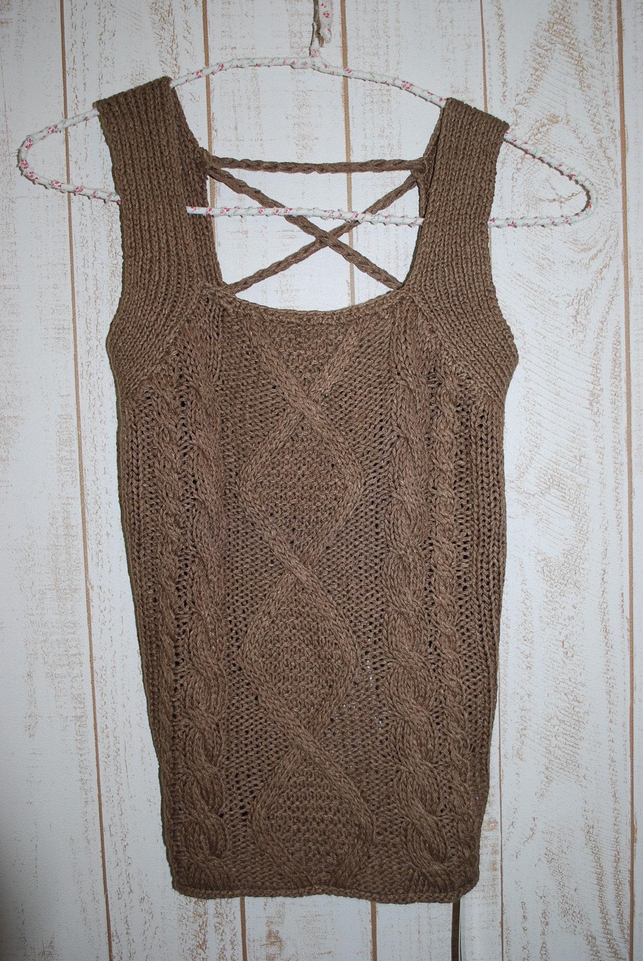 ～SALE～　TANG!　後ろ開きリネンベスト