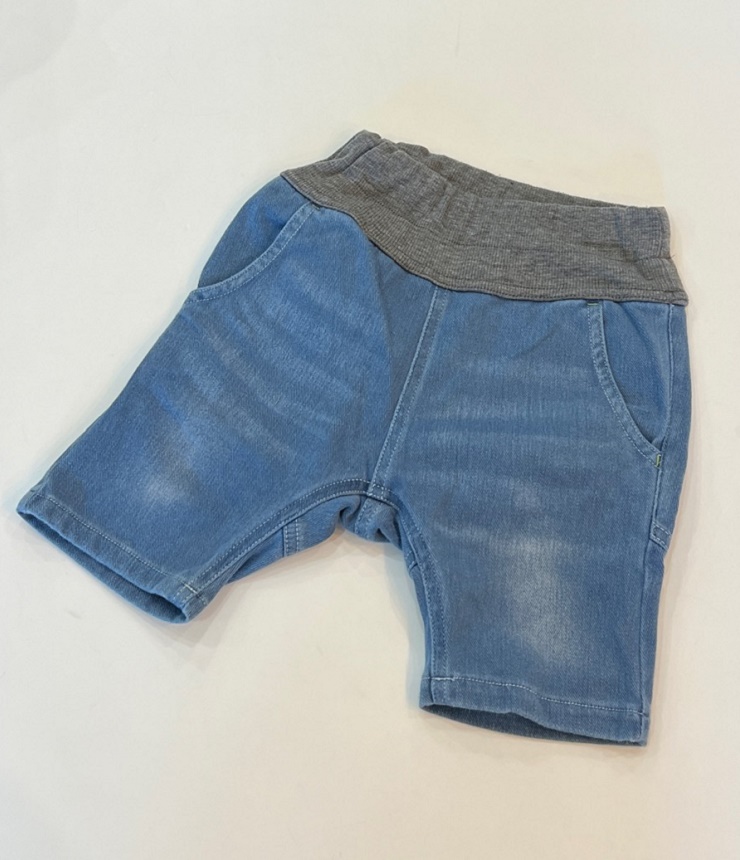 【40%OFF】OFFICIAL TEAM　カットデニム サルエル ハーフパンツ　ブルー（130センチ） #OFFICIAL TEAM_NEWO