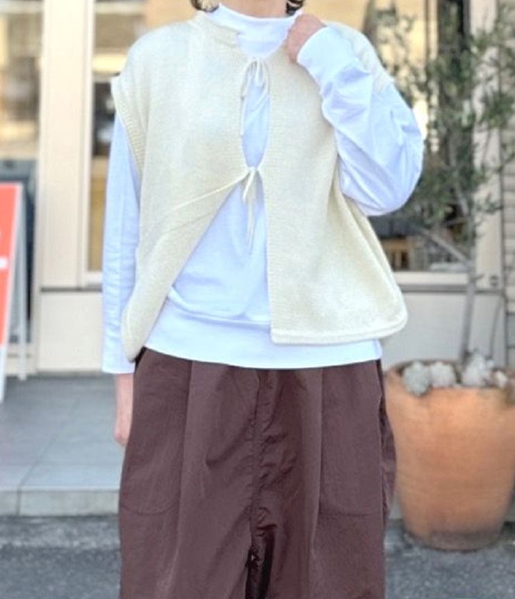 ESTROISLOSE　コットンガーゼ 2WAY ベスト（アイボリー） EK25407