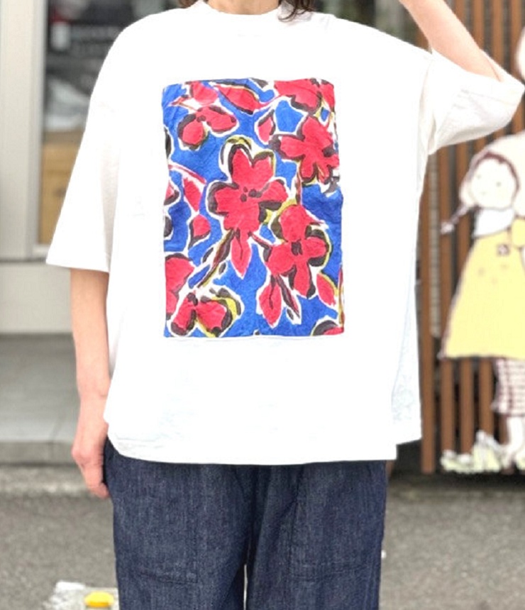 prit　40/2天竺×60/1ローンラフボタニカルプリント 5分袖フレーム Tシャツ（オフ） P92642