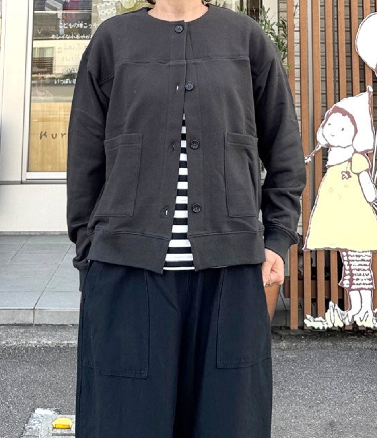 chloro sister  30/10裏毛 クルーネック カーデ（チャコール） CS7273  #chloro sister_toujours ensemble