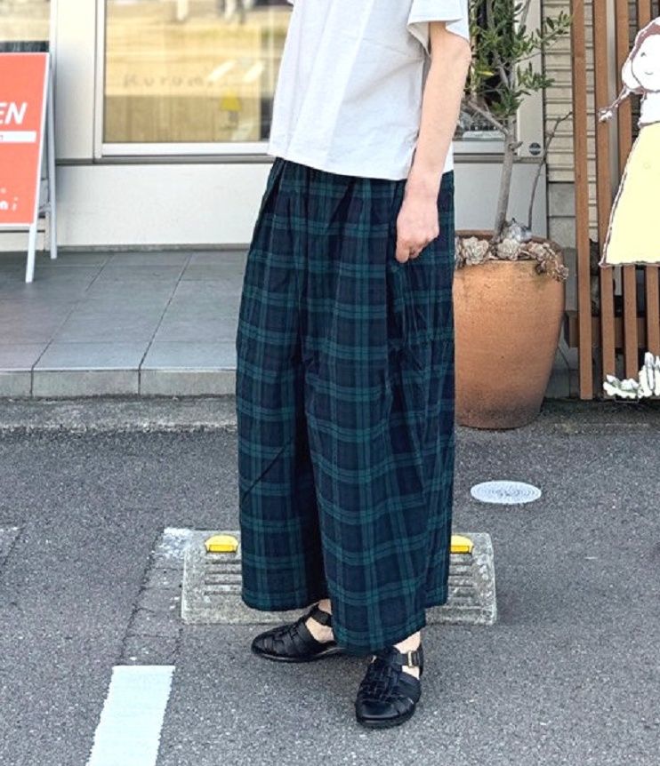 prit　綿麻平織 ビッグタック ワイド パンツ（ブラックウォッチ） P72608