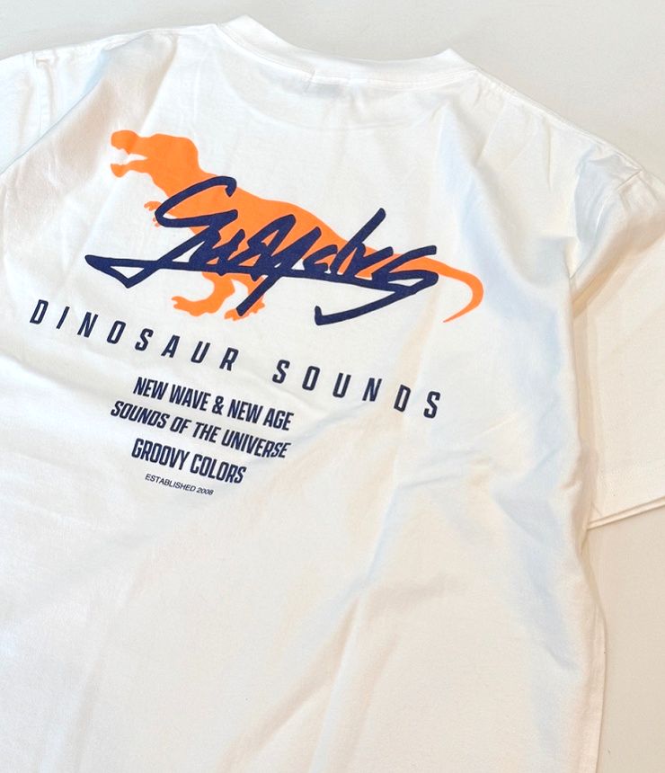 【30%OFF】GROOVY COLORS　天竺 DINOSAUR SOUNDS TEE（ホワイト） ブラック  42520411 #165センチ以上