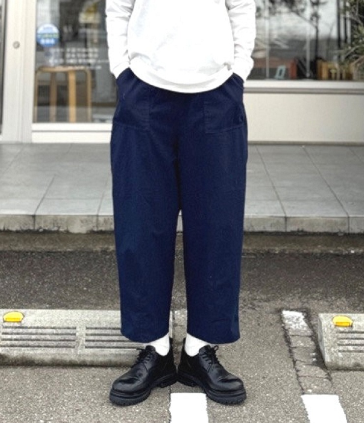 chloro sister  綿シルクネップ ダーツパンツ（ネイビー） CS1192  #chloro sister_toujours ensemble