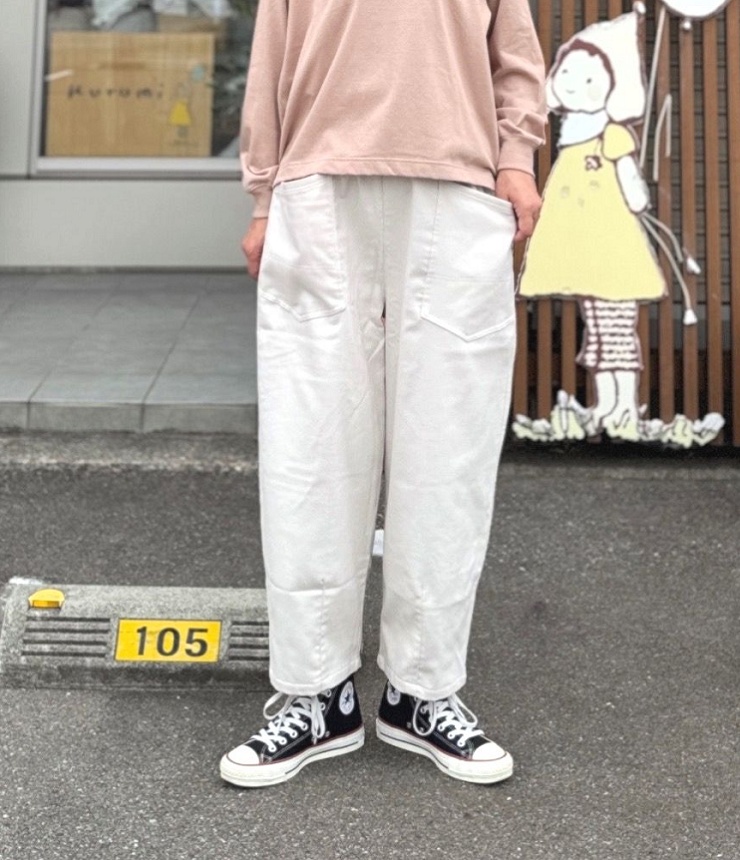 chloro sister  先染ピケ起毛 ダーツパンツ（オフ） CS7290  #chloro sister_toujours ensemble