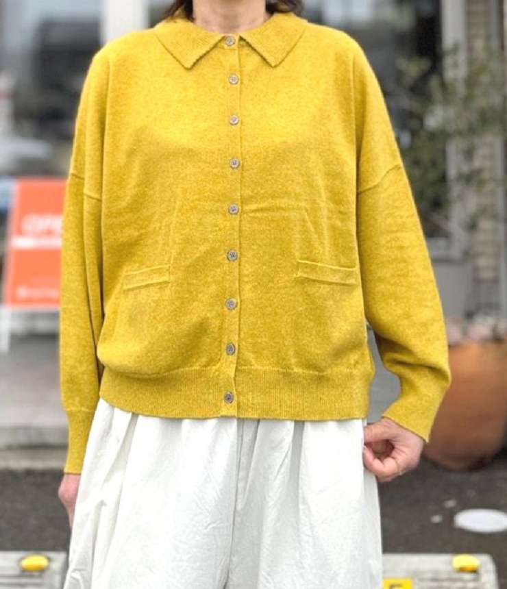 mao made　ゆったりサイズの 衿付き カーディガン（イエロー）611111