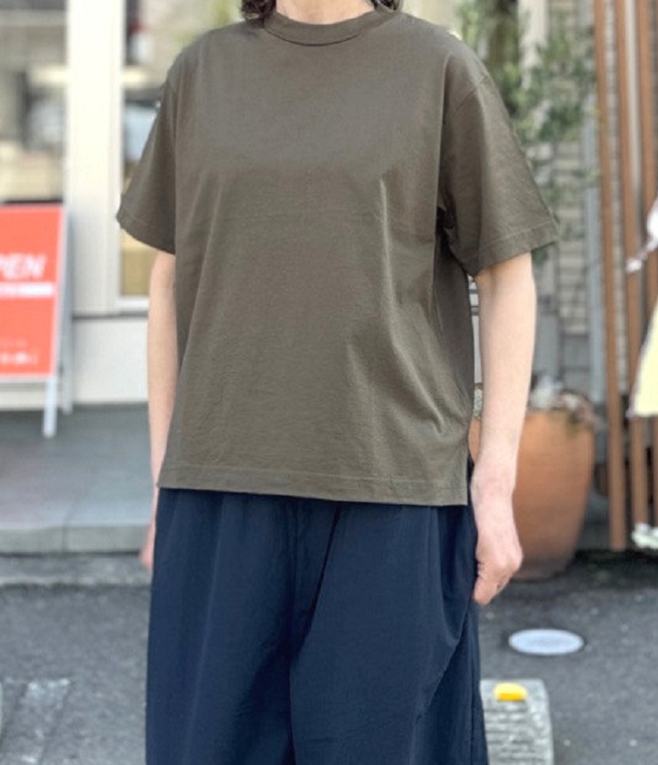 prit　47/2スーピマコンパクト天竺 クルーネック ボックス Tシャツ（カーキ） P92608