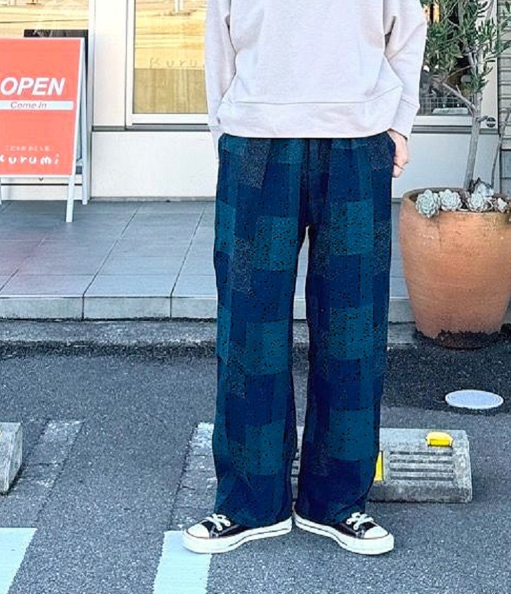 DENIM DUNGAREE 　パッチワーク 起毛 チェック パンツ　ネイビー （レディース） 22580620