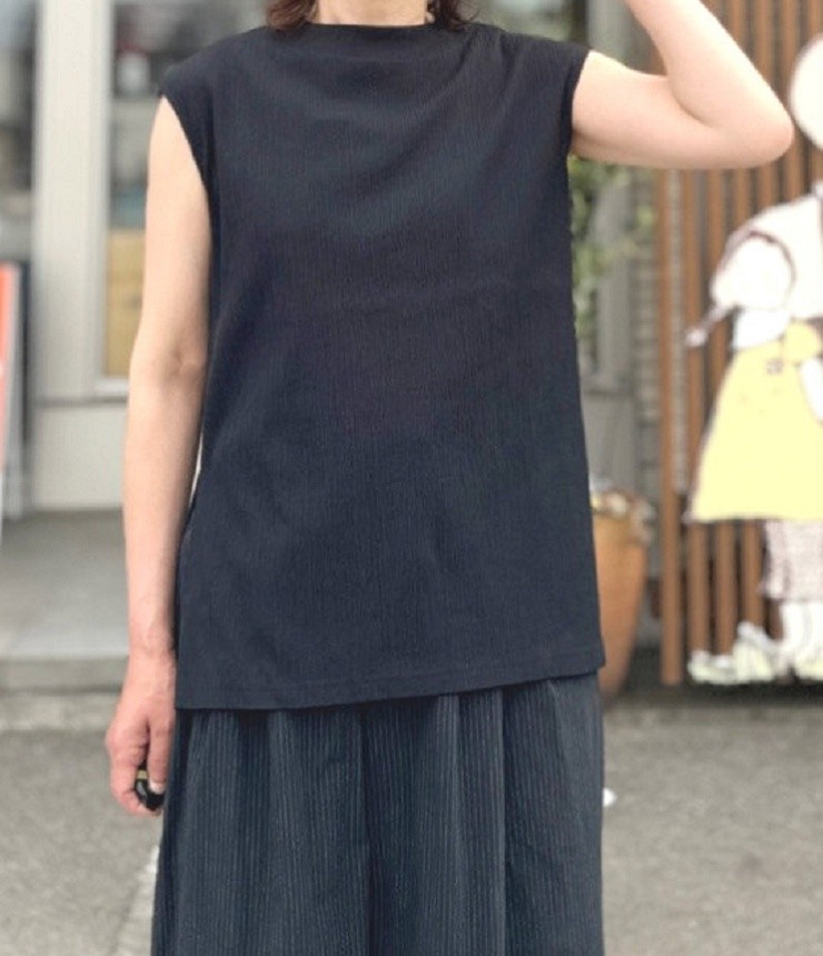 STELLA CIFFON　Petalum crepe Tanktop（ブラック） ST2-25505