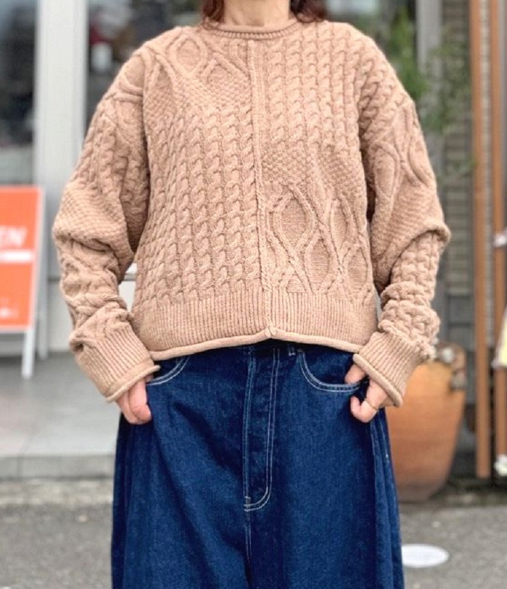 WYTE　Cable-Patch Σ LINE Crew-Neck KT （ベージュ）12-30010