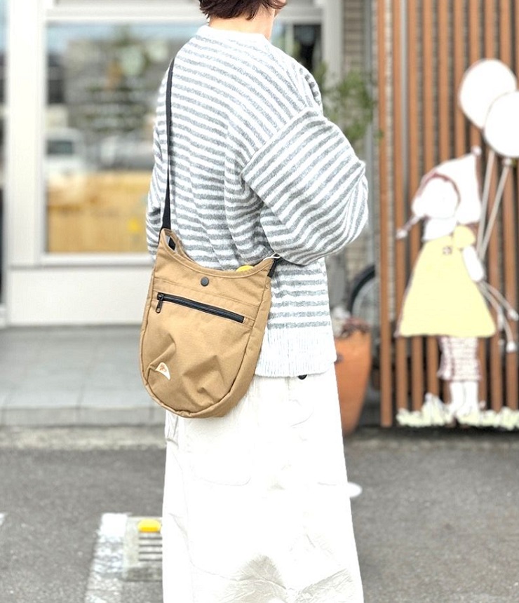 KELTY  ケルティ　MINI CURVE SHOULDER ミニカーブショルダー（モカ)