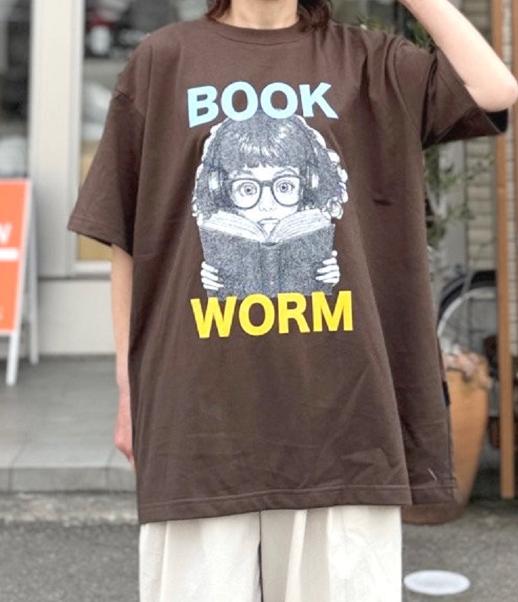 THOMAS MAGPIE　ビッグTシャツ BOOK NORM（チョコレート）  2261849