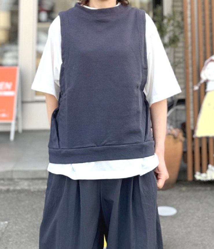 Sabbatum　30/-裏毛 カシュクールベスト（チャコール） SA-29201
