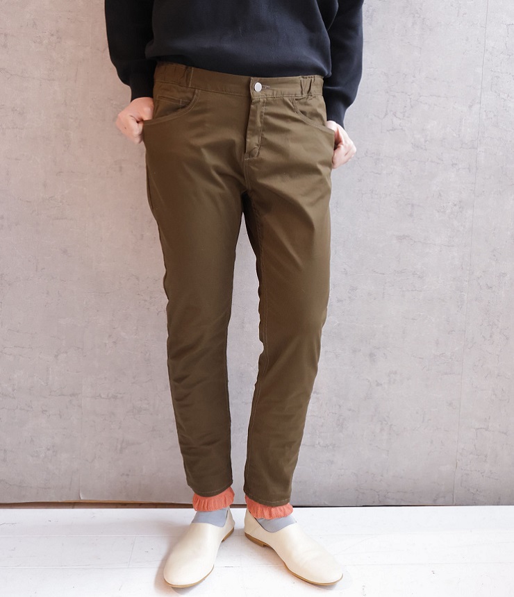 tsukinowa　ストレッチスリムカラーパンツ（ダークオリーブ）