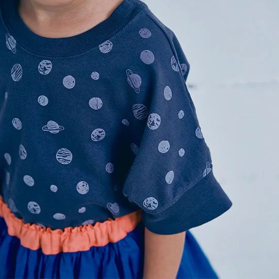 【40%OFF】６°vocaLe　スタンパートTシャツ　チャコール（140センチ）