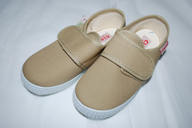 【50%OFF】CIENTA  ベルクロスニーカー　Cuerda ベージュ（18.5センチ）