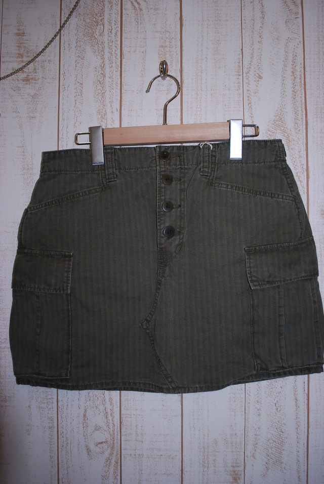 【80%OFF】DEEP BLUE　カーゴミニスカート（カーキグリーン）