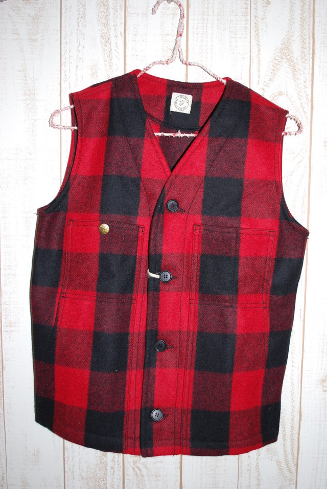 【80％OFF】FABRIQ　REPORT  ロガーベスト　チェック（mens）