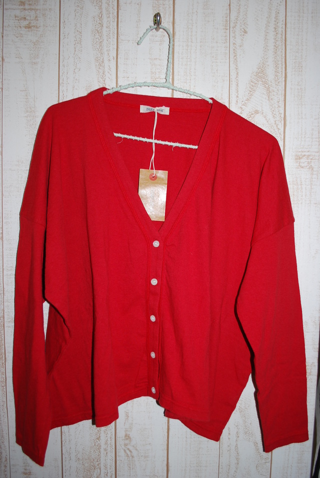 【80%OFF】DEEP BLUE　リサイクルコットン×ウールカラー天竺ボレロカーディガン（レッド）