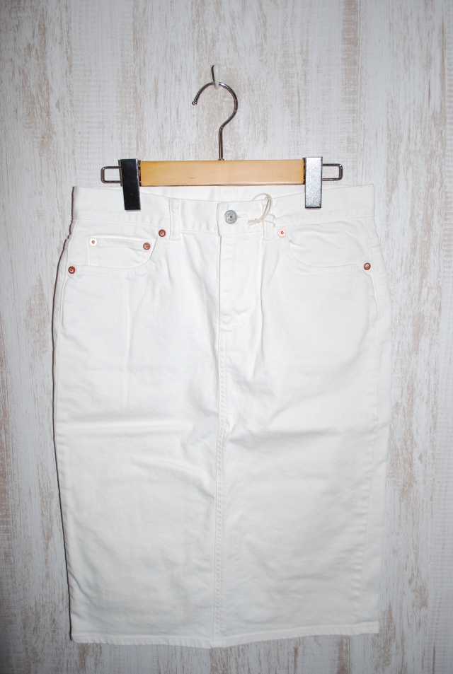 【80%OFF】DEEP BLUE　ホワイトデニムストレッチボックスタイトひざ下丈スカート（ホワイト）