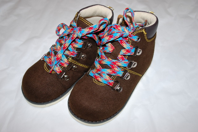 【70%OFF】Ready Mades　MOUNTAIN BOOTS　ブラウン（18、19センチ）