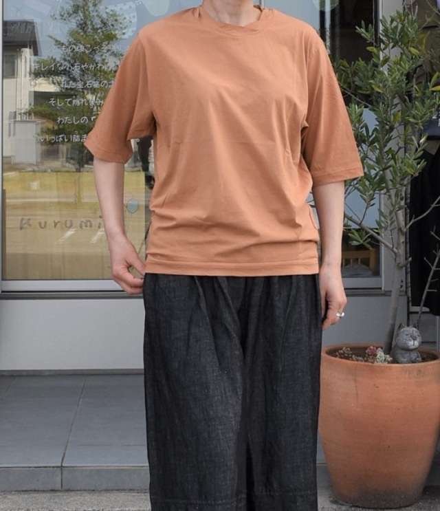 【50%OFF】ESTROISLOSE　プレミアム天竺　クルーネック半袖Tシャツ（テラコッタ）