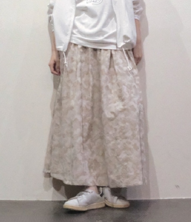 vent blanc 迷彩ジャガード タック&ギャザースカート(ベージュ)VBS261490