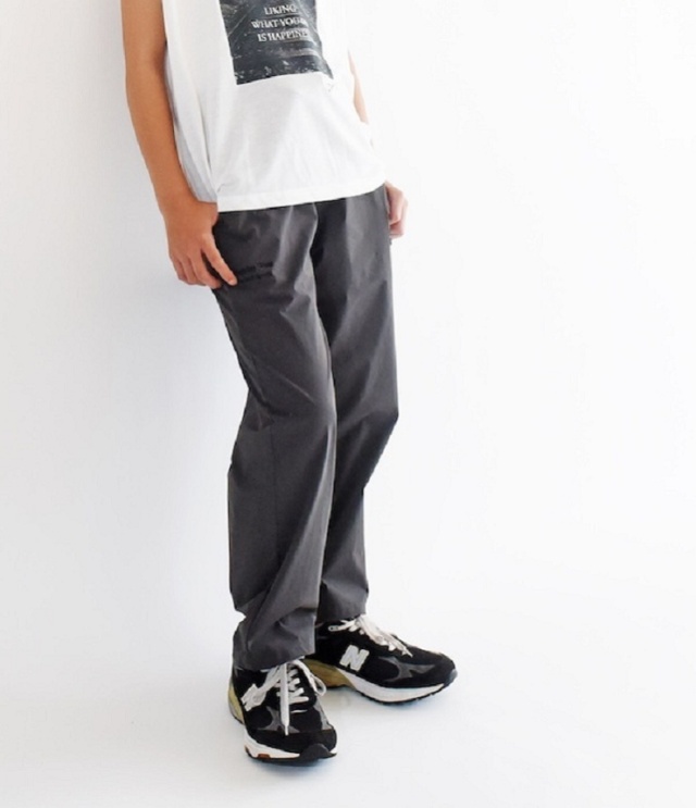 SONS OF STANDARD　コンフォートパンツ 　チャコール（150～170センチ）  1261-3001